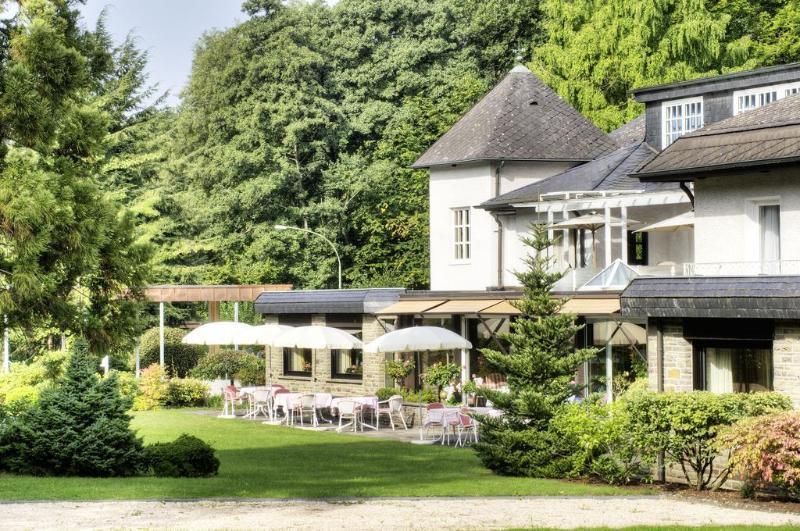 Romantik Waldhotel Mangold Bergisch Gladbach Eksteriør billede