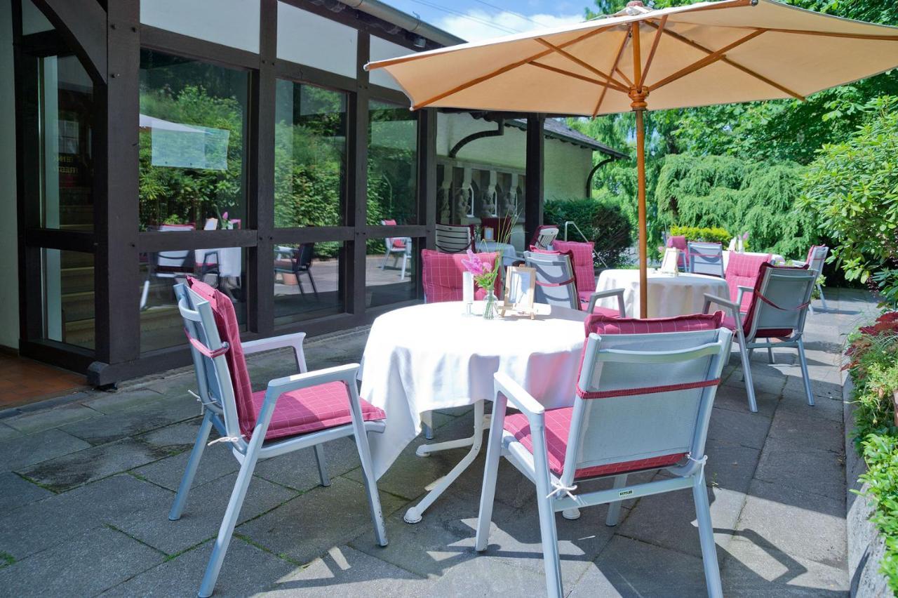 Romantik Waldhotel Mangold Bergisch Gladbach Eksteriør billede